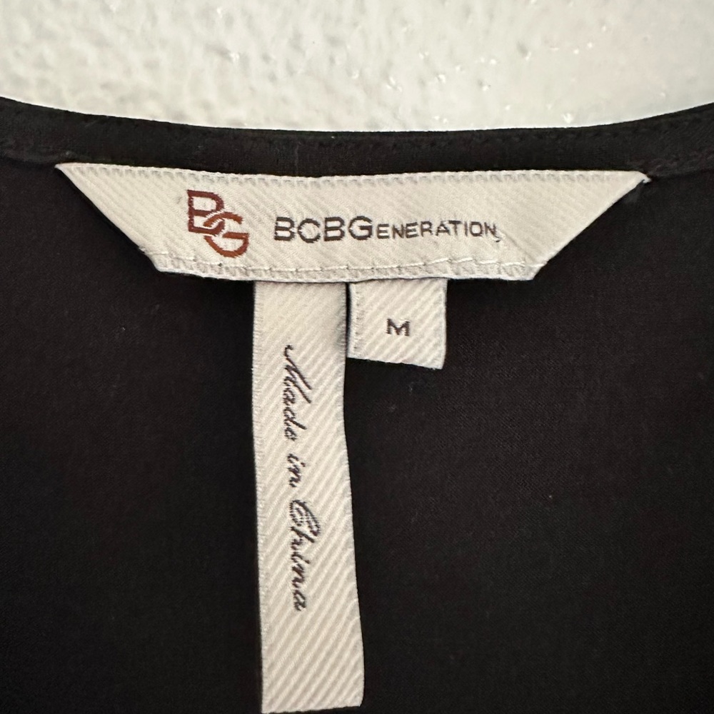 Bcbgeneration Size M Flutter Sleeve, Pleated Wais… - image 5